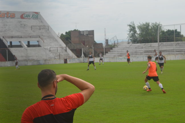 Tres cambios ante el tiburón