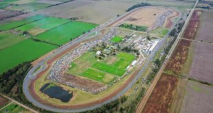 Desde la Asociación de Corredores del Turismo Carretera anticiparon la vuelta, pero el gobierno de Rafaela le puso suspenso al automovilismo. Originalmente, el Turismo Carretera volvería en esa localidad por acuerdo con el gobierno santafesino, pero desde esa ciudad dijeron que se comunicó esa decisión prematuramente.