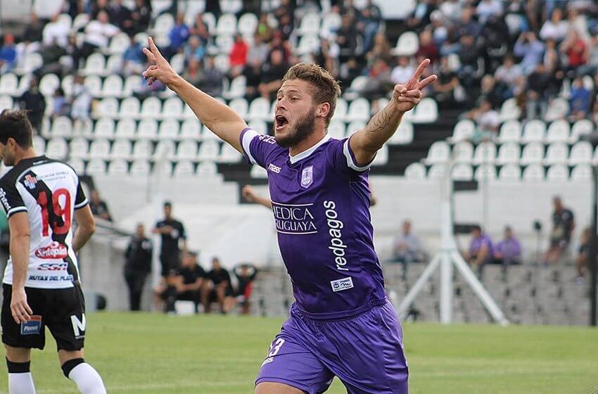 Germán Rivero, delantero que viene de jugar en Gimnasia de Mendoza, llegó a un acuerdo con Almirante Brown y será parte de La Fragata Alvarado-german-rivero