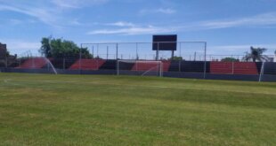 Vanina Martínez, ingeniera encargada del campo de juego y la superficie del Presbítero Bartolomé Grella habló con La Cábala. Reveló un cambio pedido por el cuerpo técnico y cómo es el estado para recibir a Huracán.