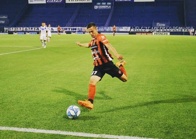 El joven delantero de Patronato, Faustino Dettler, habló al aire de La Cábala acerca de su buen momento actual, y contó que Álvarez le dio su confianza al confrimarle la la titularidad.