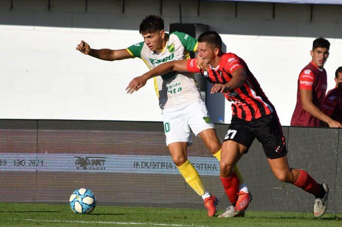 Patronato cayó por 2-1 ante Defensa y Justicia en su último partido del año y lo despidió con una nueva derrota en la Fase Complementación de la Copa Diego Maradona. El próximo compromiso para el Rojinegro será el 3 de enero ante Lanús.