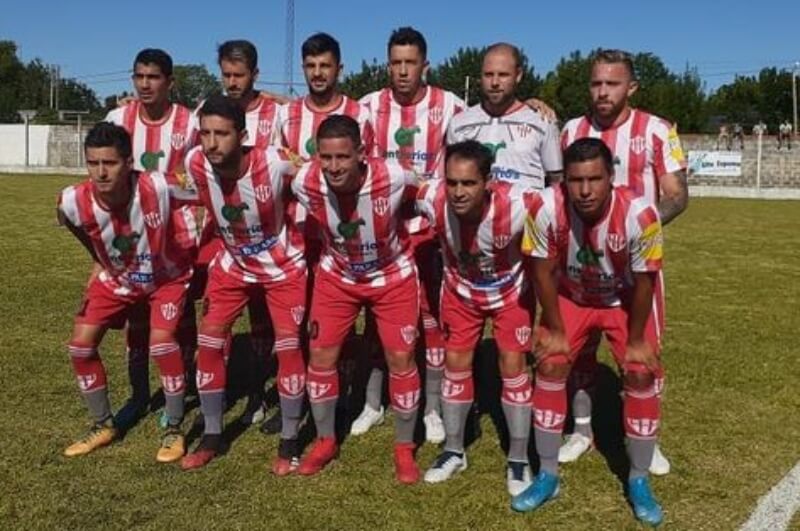 "ElEl Torneo Federal Regional Amateur avanzó con victoria de Paraná y empate para Sportivo Urquiza. El Gato venció a Malvinas de Federal por 1-0; Sportivo Urquiza igualó con Libertad de Concordia por 2-2. Posiciones.