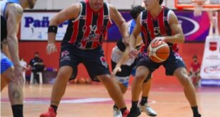 Central Entrerriano de Gualeguaychú consiguió una nueva victoria frente a Ferro de Concordia 86 a 85 en tiempo suplementario mientras que Racing de Gualeguaychú derrotó a San José 100 a 92. El rojinegro mantiene su invicto tras cinco juegos y la punta en soledad.