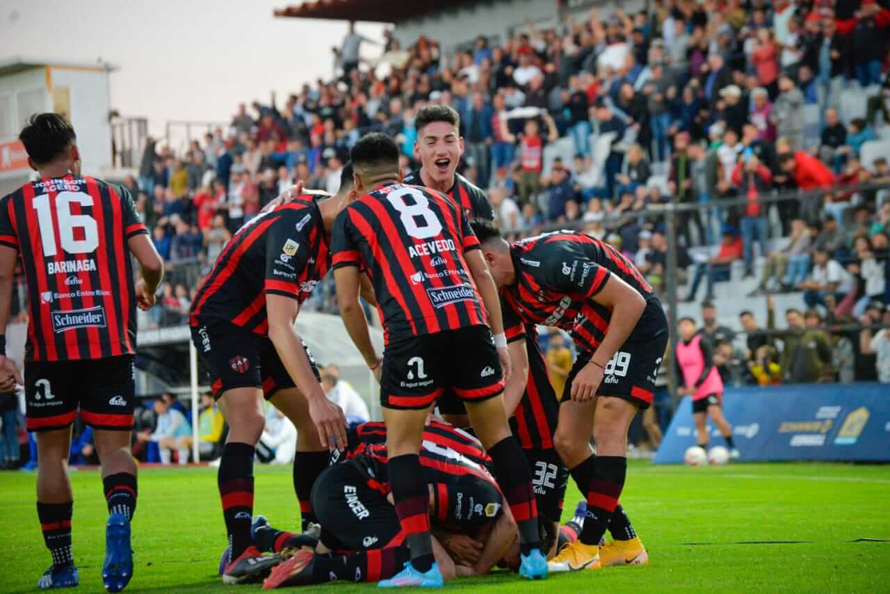 Histórico triunfo de Patronato ante Boca | La Cábala